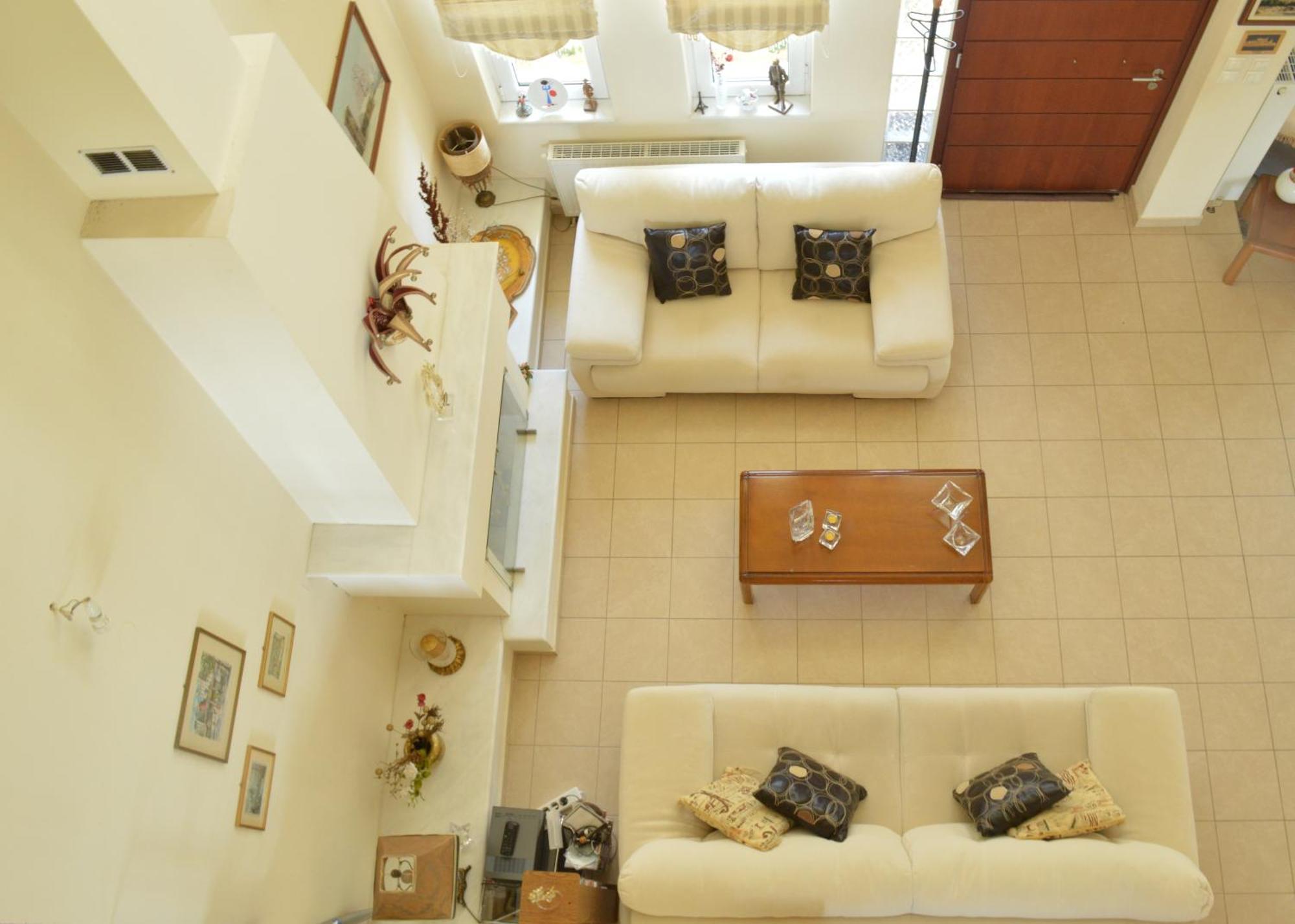 Sunny Retreat With A Garden Terrace Private